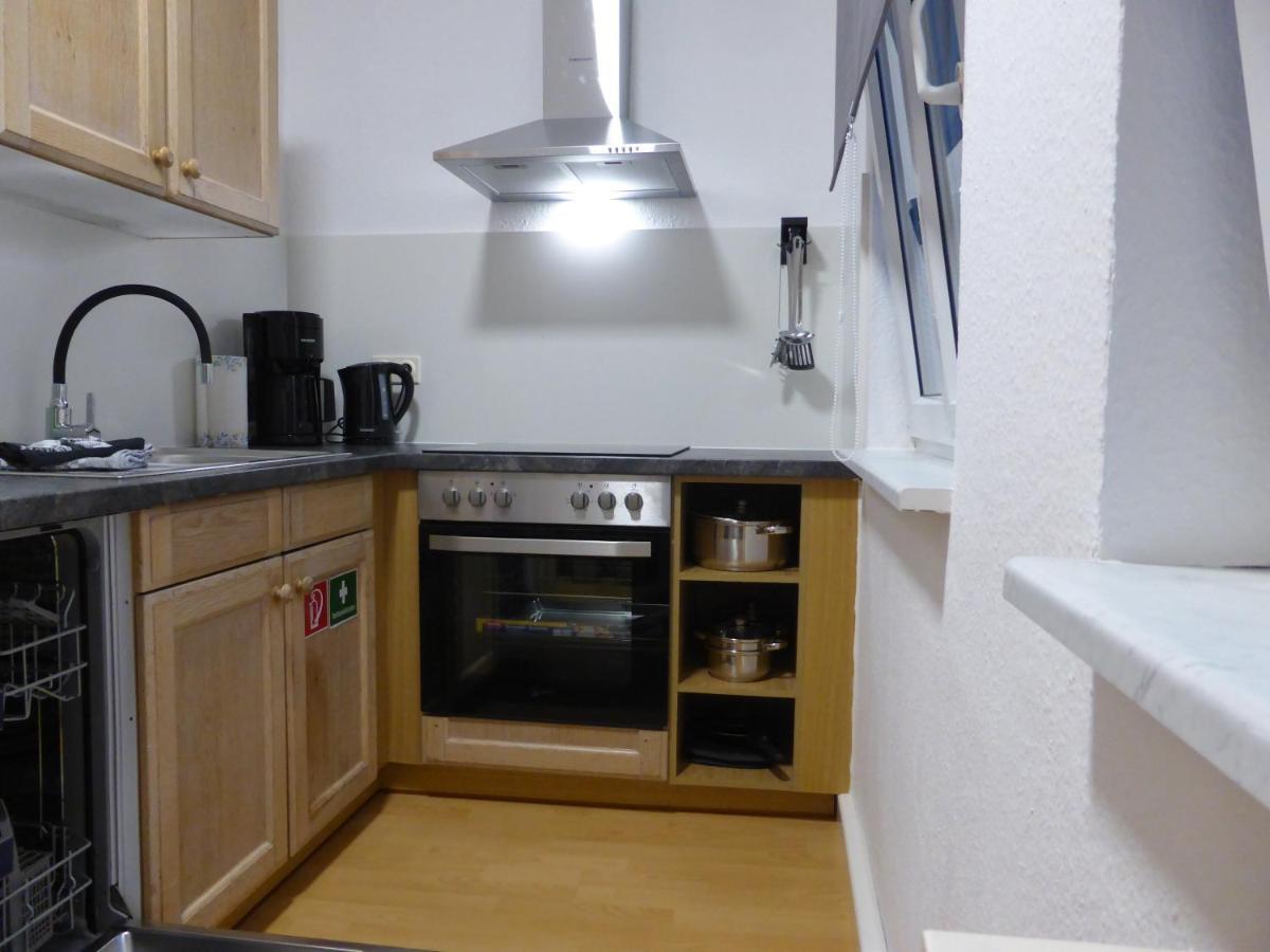 Jena City Apartment, Balkon, Sonnig, Wifi, Parkplaetze, Naehe Zentrum Ngoại thất bức ảnh